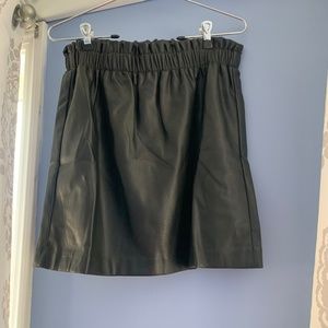 Ann Taylor LOFT Black Pull-on Faux Leather Shift Skirt, Medium, NWT